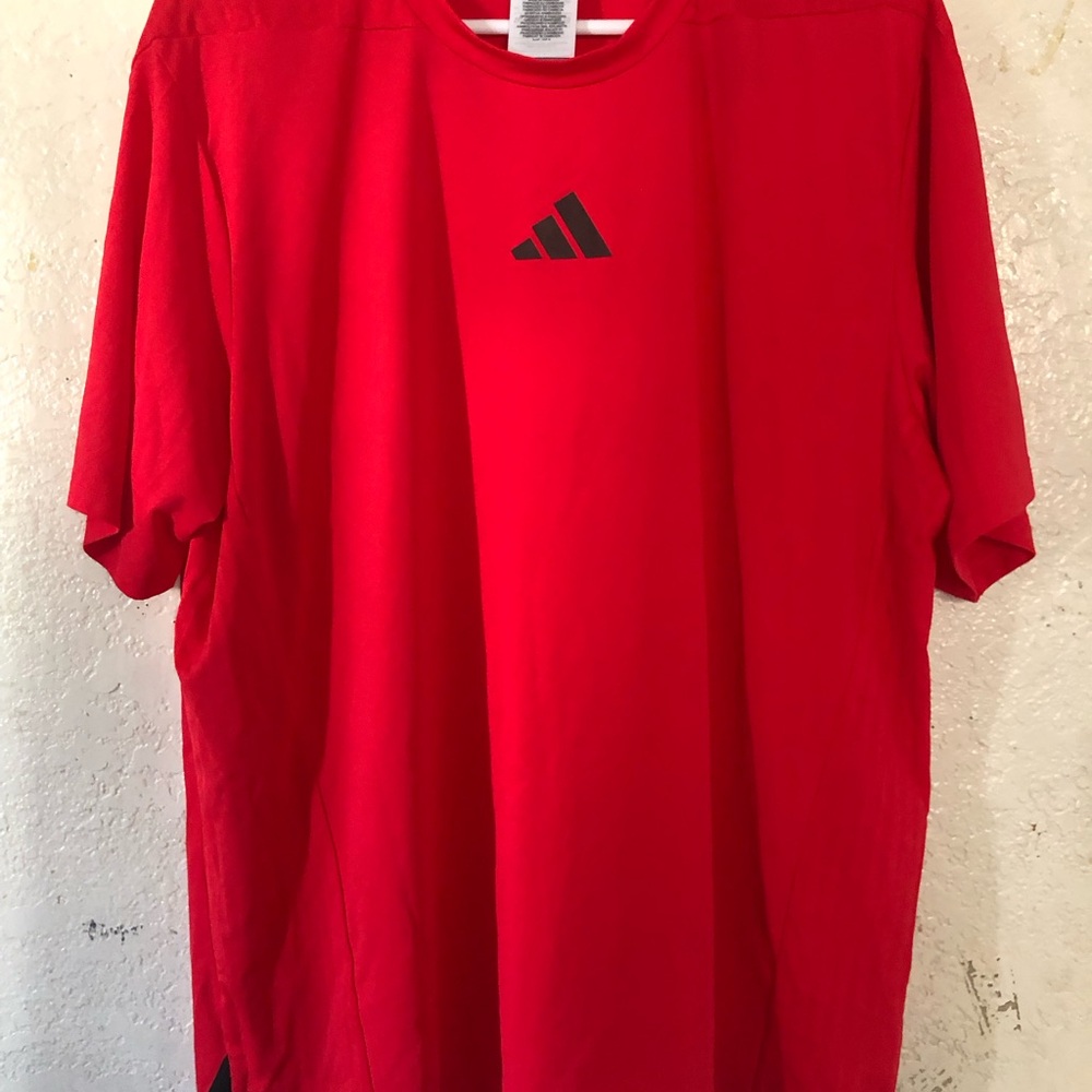 Adidas Train Essentials T-Shirt Mens Large Red Running Tee Performance Gym NWT